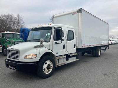 Freightliner M2 106 26 ft Box Truck - 260HP, 6 Speed Automatic, Roll up Door, Liftgate