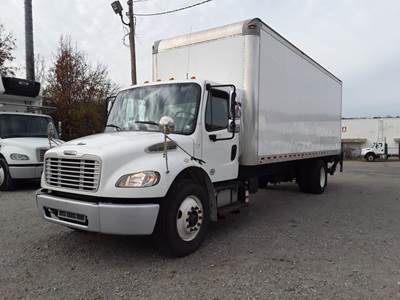 Freightliner M2 106 24 ft Box Truck - 230HP, 9 Speed Automatic, Roll up Door, Liftgate