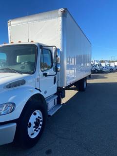 Freightliner M2 106 24 ft Box Truck - 240HP, 6 Speed Automatic, Roll up Door, Liftgate