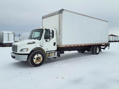 Freightliner M2 106 26 ft Box Truck - 280HP, 9 Speed Automatic, Roll up Door, Liftgate
