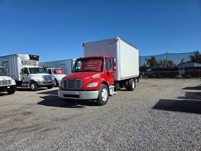Freightliner M2 106 18 ft Box Truck - 240HP, 6 Speed Automatic, Roll up Door