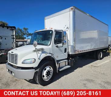 Freightliner M2 106 26 ft Box Truck - 260HP, 4 Speed Automatic, Roll up Door, Liftgate