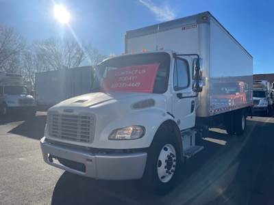 Freightliner M2 106 24 ft Box Truck - 240HP, 6 Speed Automatic, Roll up Door, Liftgate