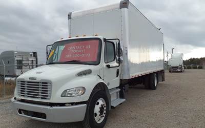 Freightliner M2 106 26 ft Box Truck - 240HP, 9 Speed Automatic, Roll up Door, Liftgate