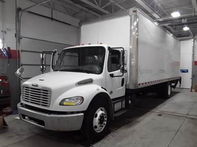 Freightliner M2 106 26 ft Box Truck - 240HP, 9 Speed Automatic, Roll up Door, Liftgate