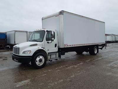 Freightliner M2 106 26 ft Box Truck - 280HP, 9 Speed Automatic, Roll up Door, Liftgate