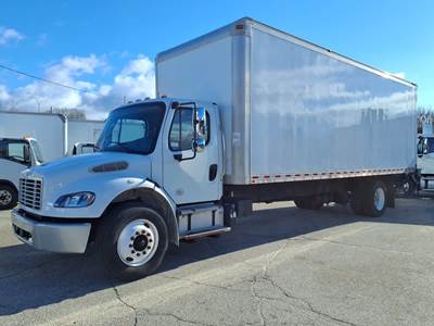 Freightliner M2 106 26 ft Box Truck - 280HP, 9 Speed Automatic, Roll up Door, Liftgate