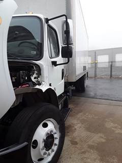 Freightliner M2 106 26 ft Box Truck - 240HP, 9 Speed Automatic, Roll up Door, Liftgate