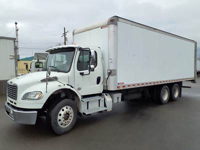 Freightliner M2 106 26 ft Box Truck - 270HP, 6 Speed Automatic, Roll up Door, Liftgate
