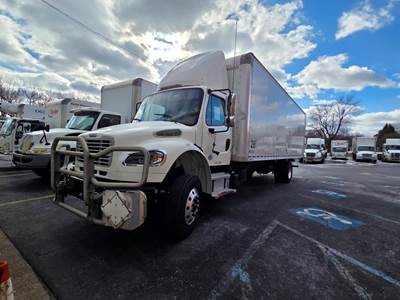 Freightliner M2 106 28 ft Box Truck - 270HP, 6 Speed Automatic, Roll up Door, Liftgate