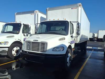 Freightliner M2 106 26 ft Box Truck - 240HP, 9 Speed Automatic, Roll up Door, Liftgate