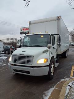 Freightliner M2 106 26 ft Box Truck - 240HP, 6 Speed Automatic, Roll up Door, Liftgate