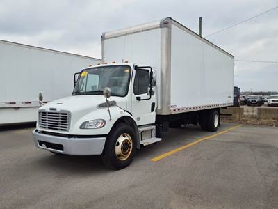 Freightliner M2 106 26 ft Box Truck - 240HP, 6 Speed Automatic, Swing Door