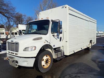 Freightliner M2 106 24 ft Box Truck - 270HP, 6 Speed Manual, Roll up Door