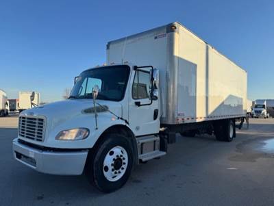 Freightliner M2 106 28 ft Box Truck - 240HP, 6 Speed Automatic, Roll up Door, Liftgate