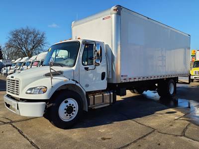 Freightliner M2 106 24 ft Box Truck - 240HP, 6 Speed Automatic, Roll up Door