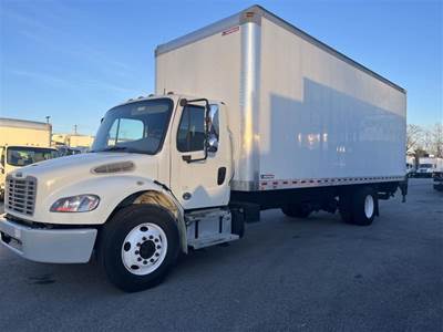 Freightliner M2 106 26 ft Box Truck - 240HP, 9 Speed Automatic, Roll up Door, Liftgate