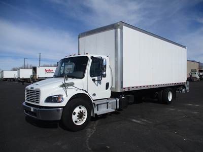 Freightliner M2 106 26 ft Box Truck - 240HP, 6 Speed Automatic, Roll up Door, Liftgate