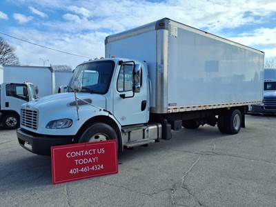 Freightliner M2 106 24 ft Box Truck - 240HP, 6 Speed Automatic, Roll up Door