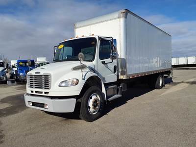 Freightliner M2 106 26 ft Box Truck - 270HP, 6 Speed Automatic, Roll up Door, Liftgate