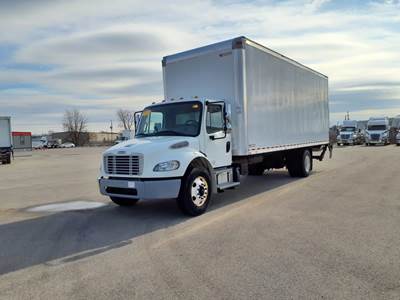 Freightliner M2 106 26 ft Box Truck - 240HP, 9 Speed Automatic, Roll up Door, Liftgate