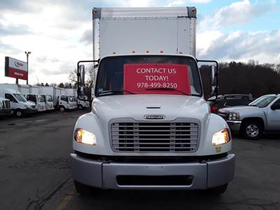 Freightliner M2 106 26 ft Box Truck - 240HP, 6 Speed Automatic, Roll up Door, Liftgate
