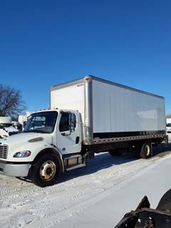 Freightliner M2 106 26 ft Box Truck - 240HP, 9 Speed Automatic, Roll up Door, Liftgate