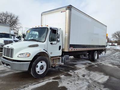 Freightliner M2 106 26 ft Box Truck - 240HP, 9 Speed Automatic, Roll up Door, Liftgate
