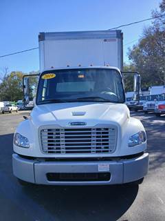 Freightliner M2 106 26 ft Box Truck - 240HP, 9 Speed Automatic, Roll up Door, Liftgate