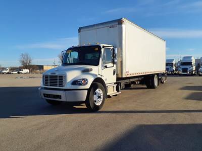 Freightliner M2 106 26 ft Box Truck - 280HP, 9 Speed Automatic, Roll up Door, Liftgate