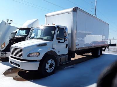 Freightliner M2 106 26 ft Box Truck - 240HP, 6 Speed Automatic, Roll up Door, Liftgate