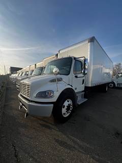 Freightliner M2 106 26 ft Box Truck - 240HP, 6 Speed Automatic, Roll up Door, Liftgate