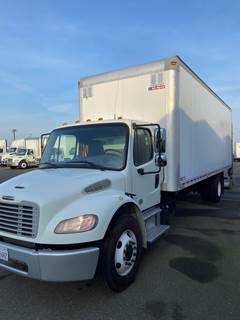 Freightliner M2 106 26 ft Box Truck - 240HP, 6 Speed Automatic, Roll up Door, Liftgate
