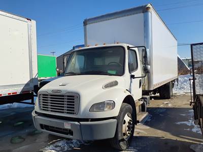 Freightliner M2 106 26 ft Box Truck - 240HP, 9 Speed Automatic, Roll up Door, Liftgate