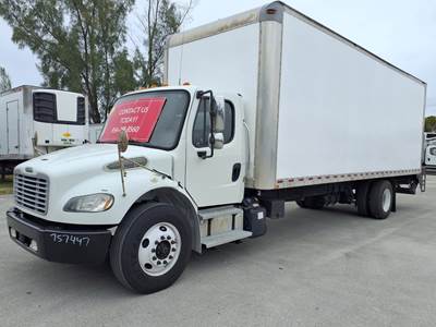 Freightliner M2 106 26 ft Box Truck - 260HP, 4 Speed Automatic, Roll up Door, Liftgate