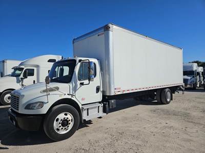 Freightliner M2 106 26 ft Box Truck - 280HP, 6 Speed Automatic, Roll up Door, Liftgate
