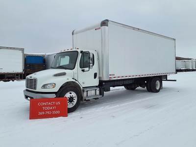 Freightliner M2 106 26 ft Box Truck - 240HP, 6 Speed Automatic, Roll up Door