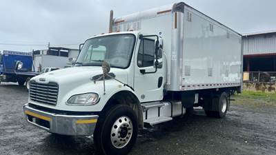 Freightliner M2 106 18 ft Box Truck - 250HP, 6 Speed Automatic, Roll up Door, Liftgate