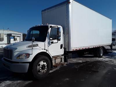 Freightliner M2 106 26 ft Box Truck - 240HP, 6 Speed Automatic, Roll up Door, Liftgate