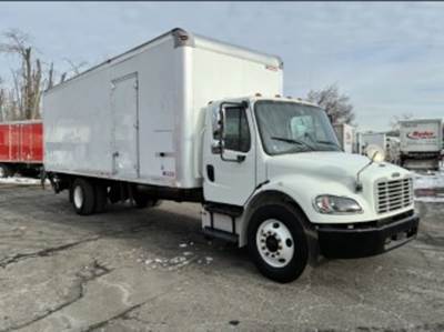Freightliner M2 106 26 ft Box Truck - 240HP, 9 Speed Automatic, Roll up Door, Liftgate