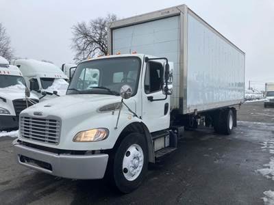 Freightliner M2 106 26 ft Box Truck - 240HP, 6 Speed Automatic, Roll up Door