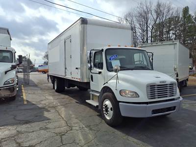 Freightliner M2 106 26 ft Box Truck - 280HP, 5 Speed Automatic, Roll up Door, Liftgate