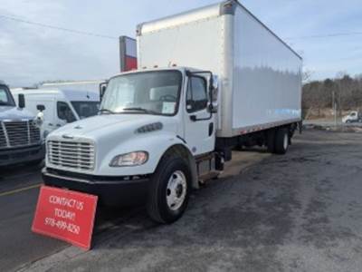 Freightliner M2 106 26 ft Box Truck - 280HP, 6 Speed Automatic, Roll up Door, Liftgate
