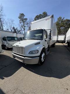 Freightliner M2 106 26 ft Box Truck - 240HP, 6 Speed Automatic, Roll up Door, Liftgate