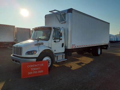 Freightliner M2 106 26 ft Box Truck - 240HP, 6 Speed Automatic, Roll up Door, Liftgate