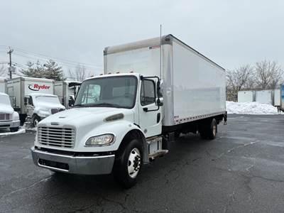 Freightliner M2 106 26 ft Box Truck - 240HP, 9 Speed Automatic, Roll up Door, Liftgate