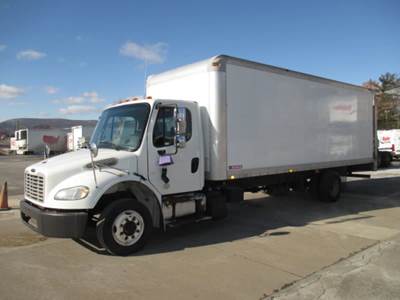 Freightliner M2 106 22 ft Box Truck - 240HP, 9 Speed Automatic, Roll up Door, Liftgate