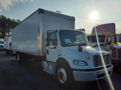 Freightliner M2 106 26 ft Box Truck - 240HP, 6 Speed Automatic, Roll up Door