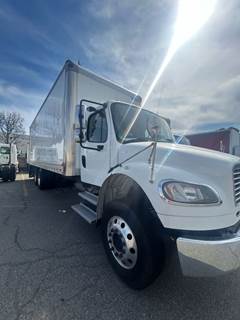 Freightliner M2 106 28 ft Box Truck - 350HP, 6 Speed Automatic, Roll up Door, Liftgate
