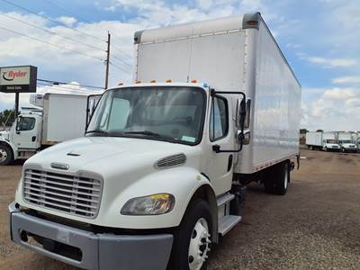 Freightliner M2 106 26 ft Box Truck - 240HP, 9 Speed Automatic, Roll up Door, Liftgate